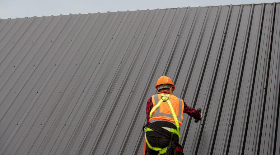 Professional metal roof installation services in Durand, IL